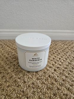White Barn candle