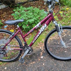 Woman's 26 Inch Schwinn Sidewinder 