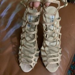 Steve Madden Rhinestone Sandals With Suede Vegan Leather Heel 