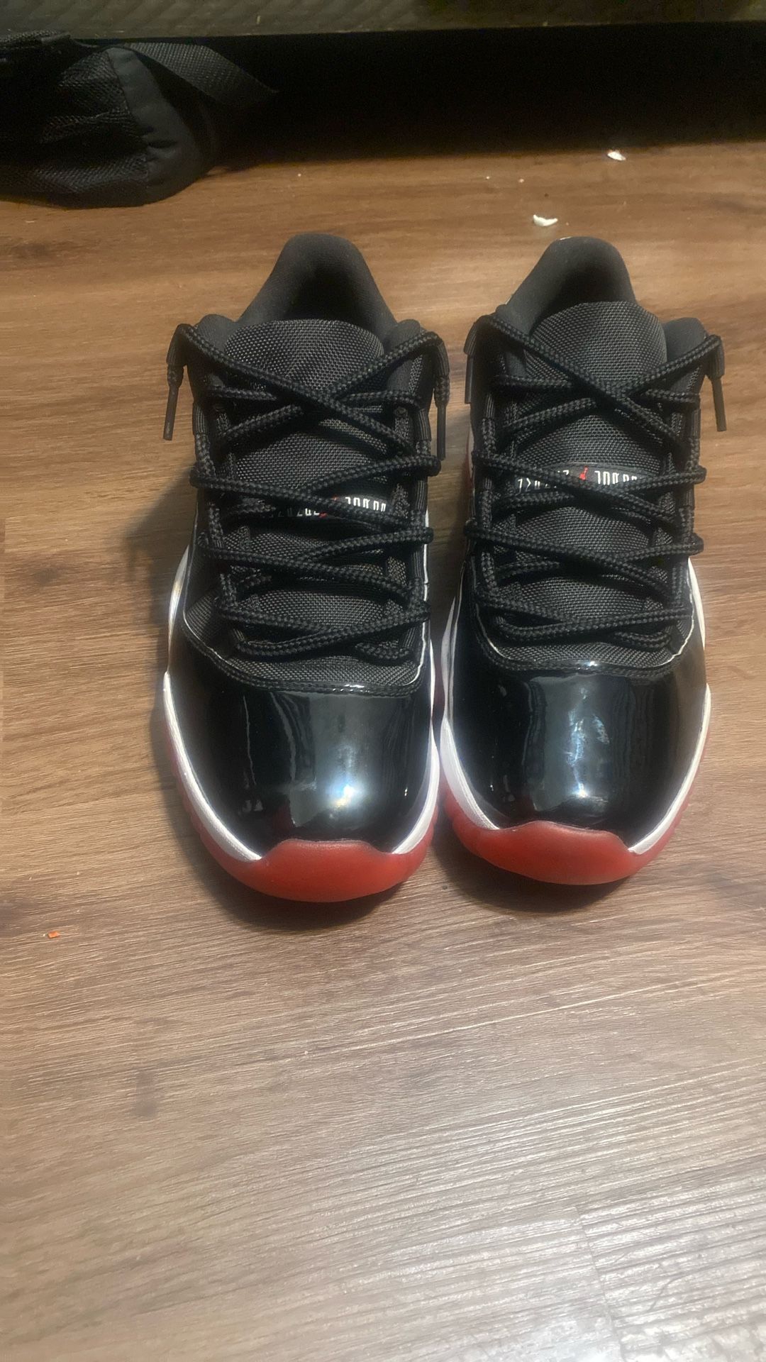 Jordan 11 retro low bred