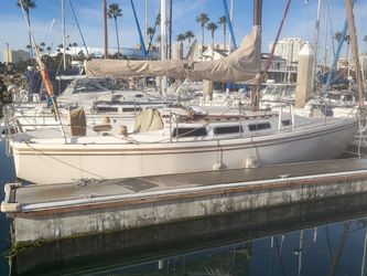 Catalina 30' Sailboat 1983