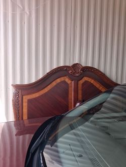 Queen size head board