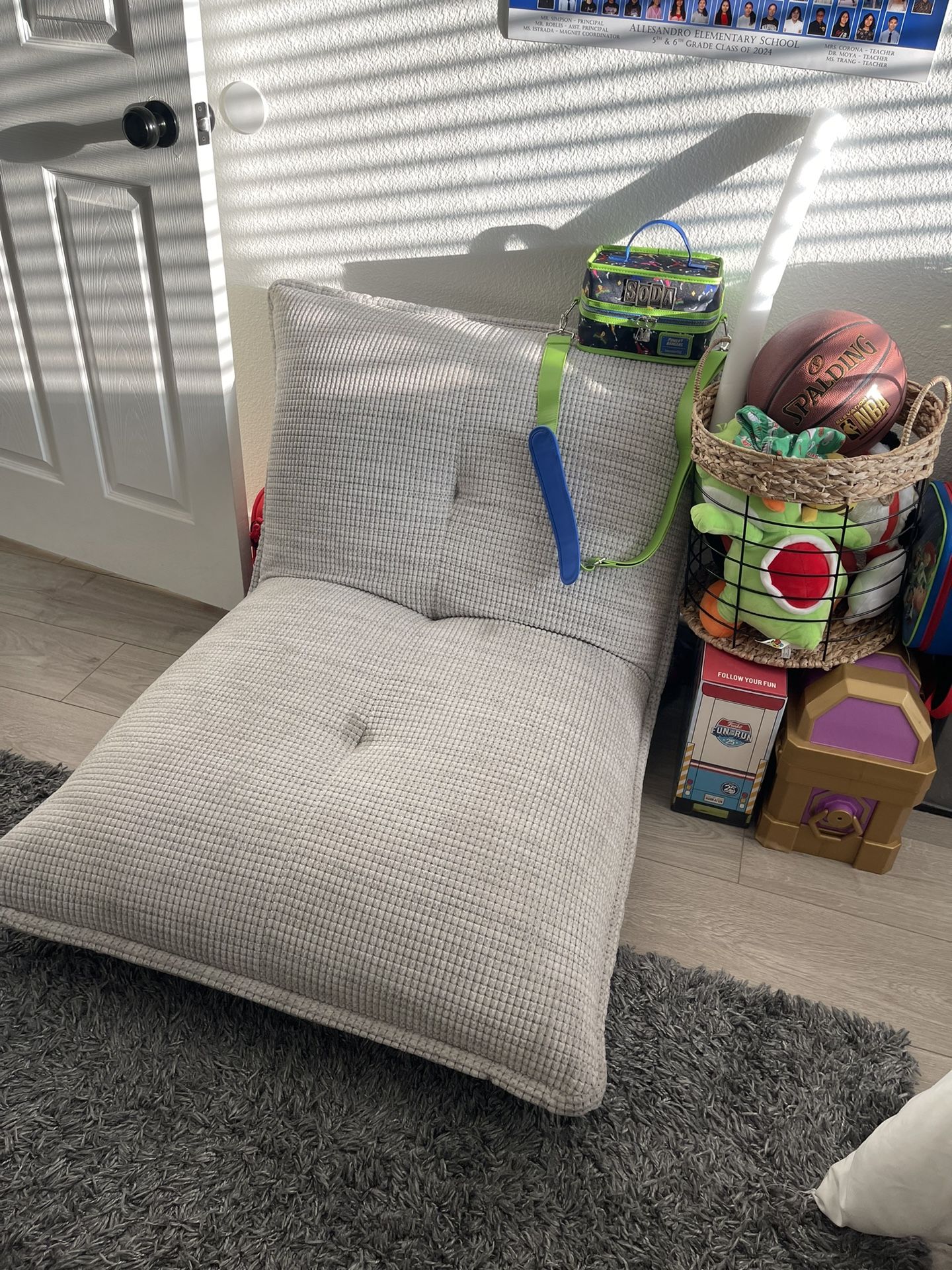 Reclinable Floor Sofa