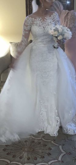 Justin Alexander signature wedding dress