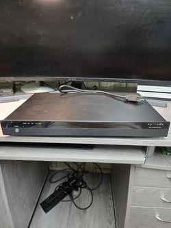 Episode ECA-70AMP-2D-300A POWER AMPLIFER