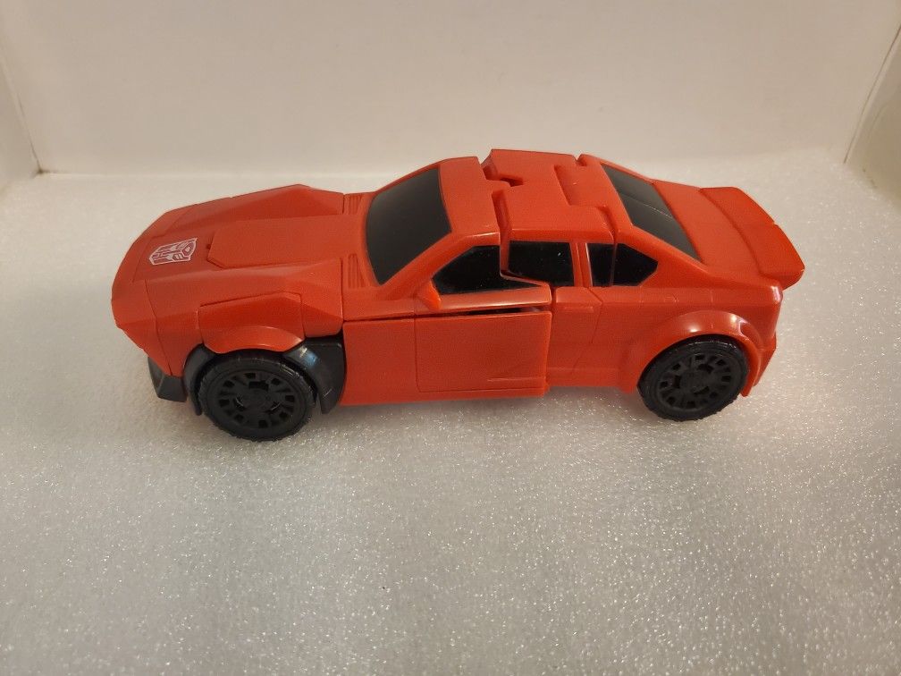 Transformers Generations Sideswipe Prowl Cyber Battalion Action Figure