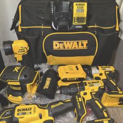 DeWalt 5 Tool 20V Max Combo Kit w/Contractor Bag