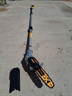 Dewalt 20v Max XR 8" Pole Saw Tool Only