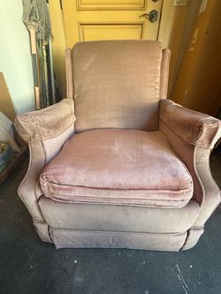 Soft Pink Microfiber Recliner chair