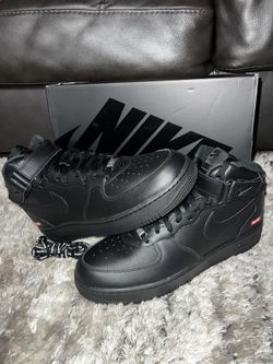 Nike Air Force 1 Mid/Supreme Black