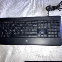 Logitech Keyboard 