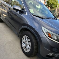 Vendo Honda CR V. Título limpio 