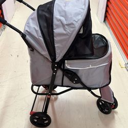 Petique Glacier Pet Stroller – Gently Used, Great Condition!