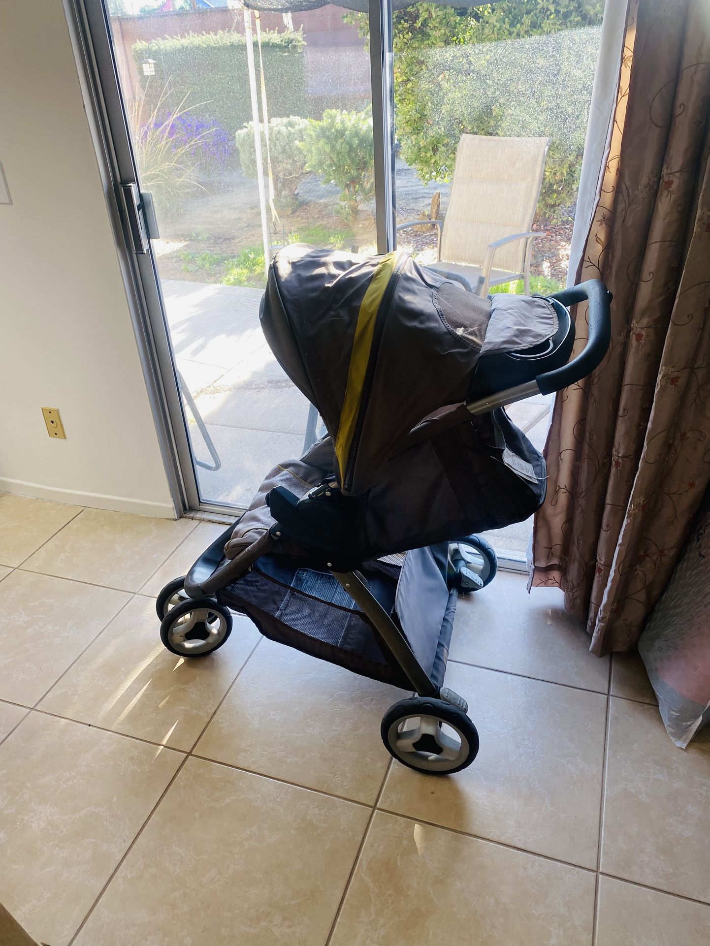 Stroller.   See description.