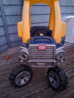 Little Tikes Cozy Truck Ride