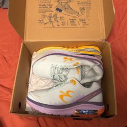 Gravity Defyer Women Shoe Pain Relief Arch