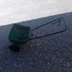 Scotts Edgeguard Mini!