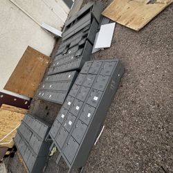 Storage Lockers 