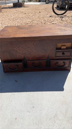 Vintage chest