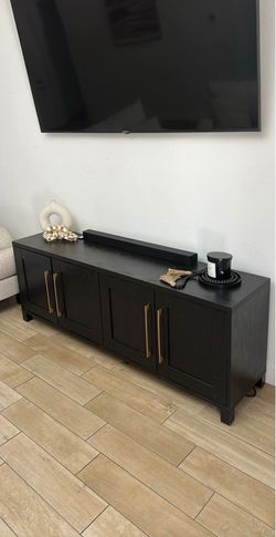 TV stand