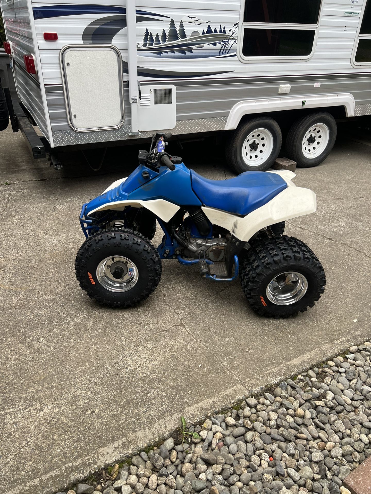 1990 Suzuki Lt80