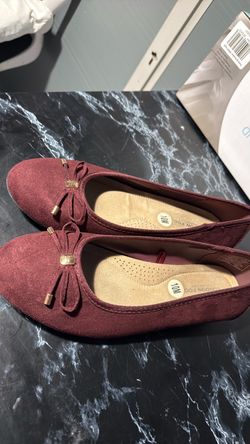 Burgundy flats