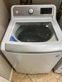LG Large Capacity Washer and Dryer. Gas hookup.