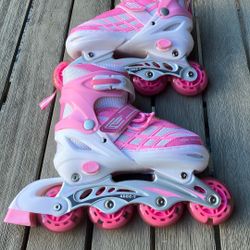 Girls Inline Skates - Adjustable From Size 2-5 - Wheels Light Up!