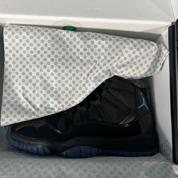 Air Jordan retro 11 Gamma sz 4.5
