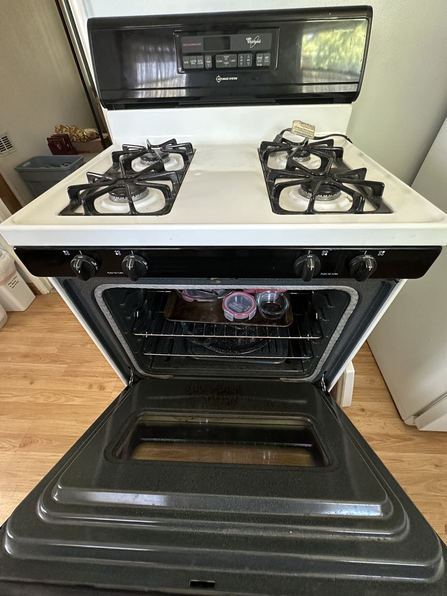 Gas stove