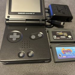 Nintendo Gameboy SP Reshell Bundle