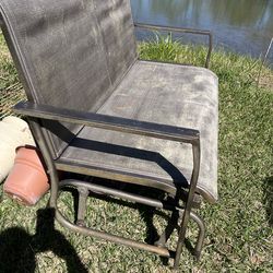 Outdoor Patio Glider Chair – Smooth Motion, Heavy Duty Frame