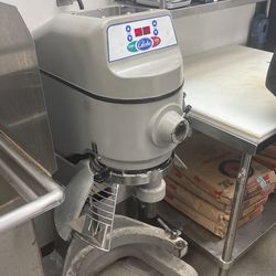 Globe Mixer 30qt