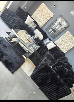 ✨️XL Sectional Sofas✨️ Furniture Queen Bedrooms, Dining Avail