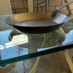 Cast Iron Pan/Wok