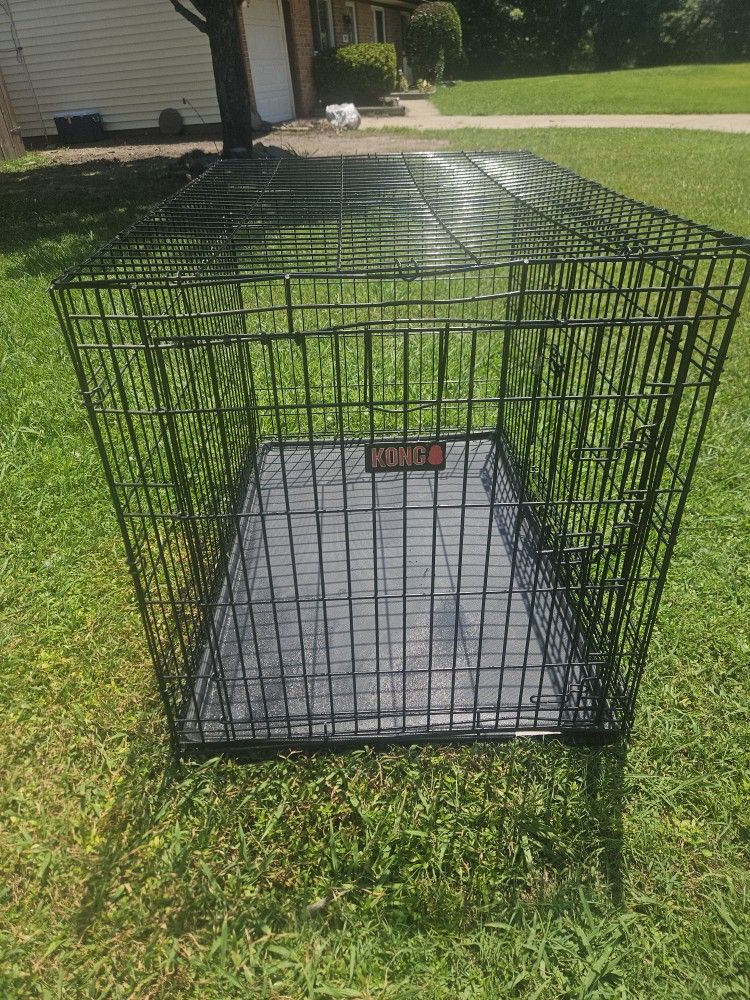 XL Kong Dog Crate