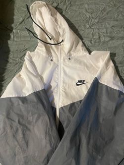 Nike windbreaker