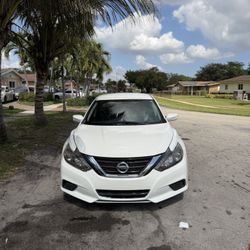 2018 NISSAN ALTIMA 
