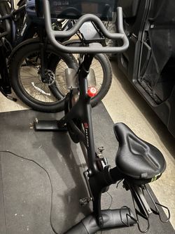Peloton Bike