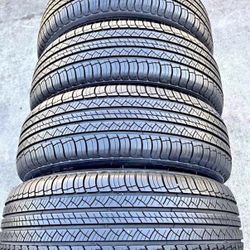 235 65 18 Michelin Tires Con 80% de Vida Las 4