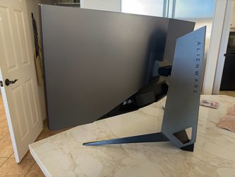 Alienware 34” Curved Ultrawide Gaming Monitor