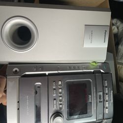 Panasonic Sa-dk20 5 DVD Changer And Cassette Player