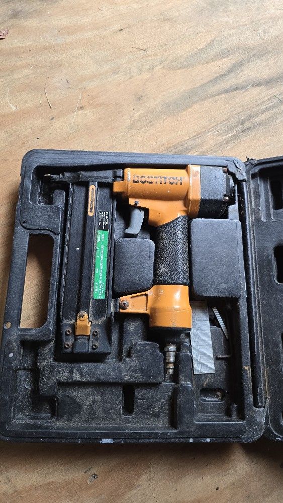Nail Gun