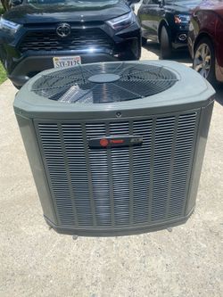 3.5 TON TRANE OUTDOOR CONDENSOR $900