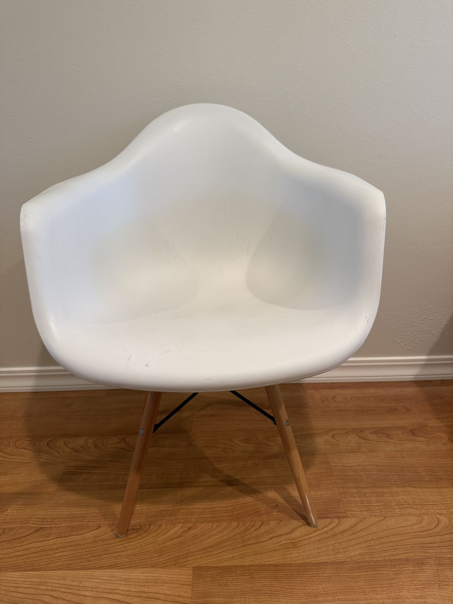 White Modern Accent Chair 
