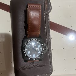 New Watch Box And Papers
