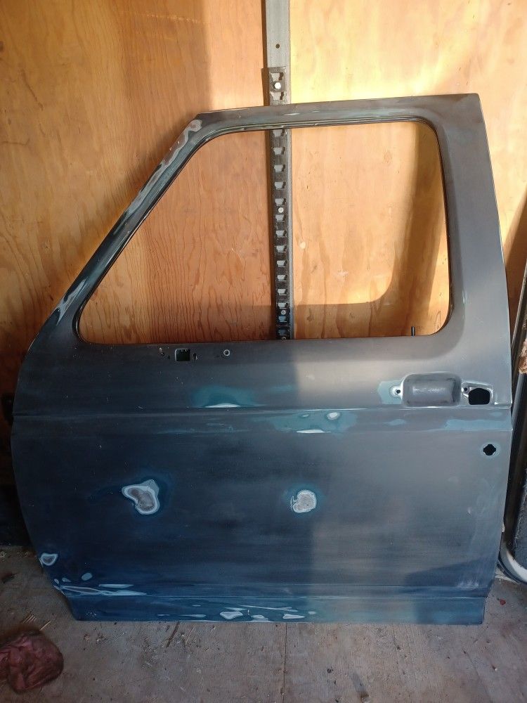 F250 90s Driverside Door Shell