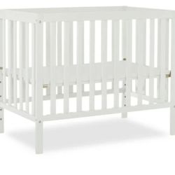 Dream on Me Crib 4 In 1 