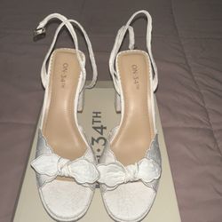 On 34th Stanciaa White Platform Heels – Women’s Size 8 (New)