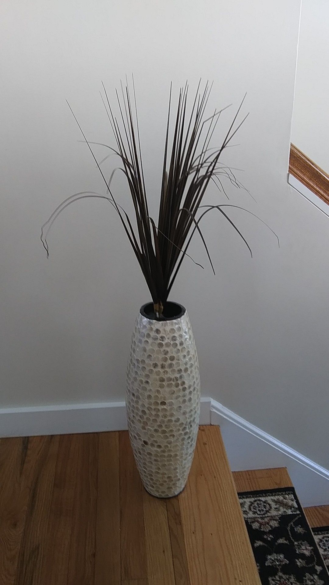 Fancy Plastic Plant Decor with Vase